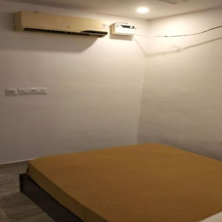 Queen D Tower - By Grands Inn Hospitality Tallakulam Экстерьер фото