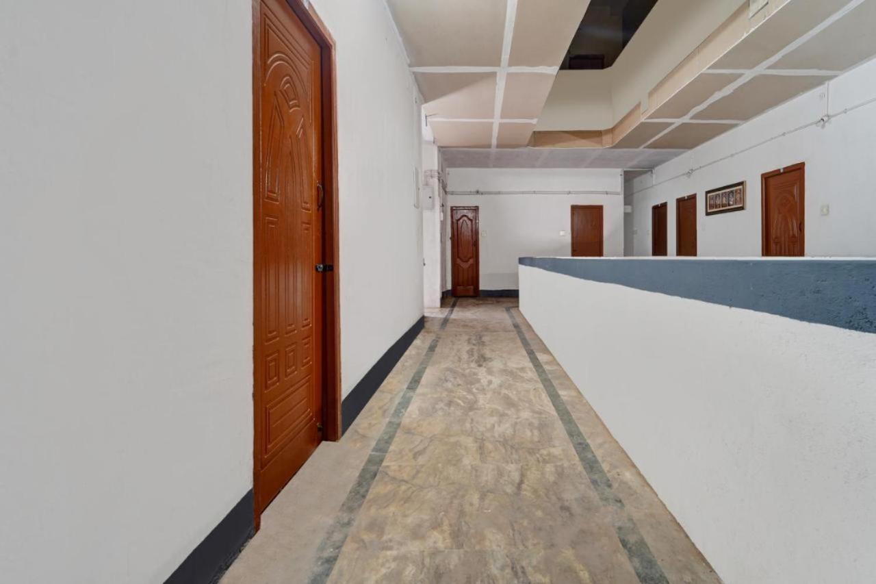 Queen D Tower - By Grands Inn Hospitality Tallakulam Экстерьер фото