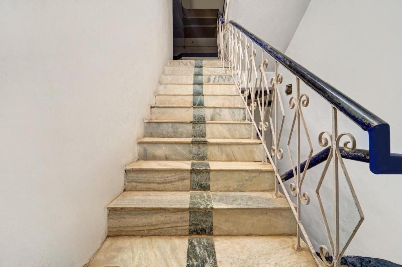 Queen D Tower - By Grands Inn Hospitality Tallakulam Экстерьер фото